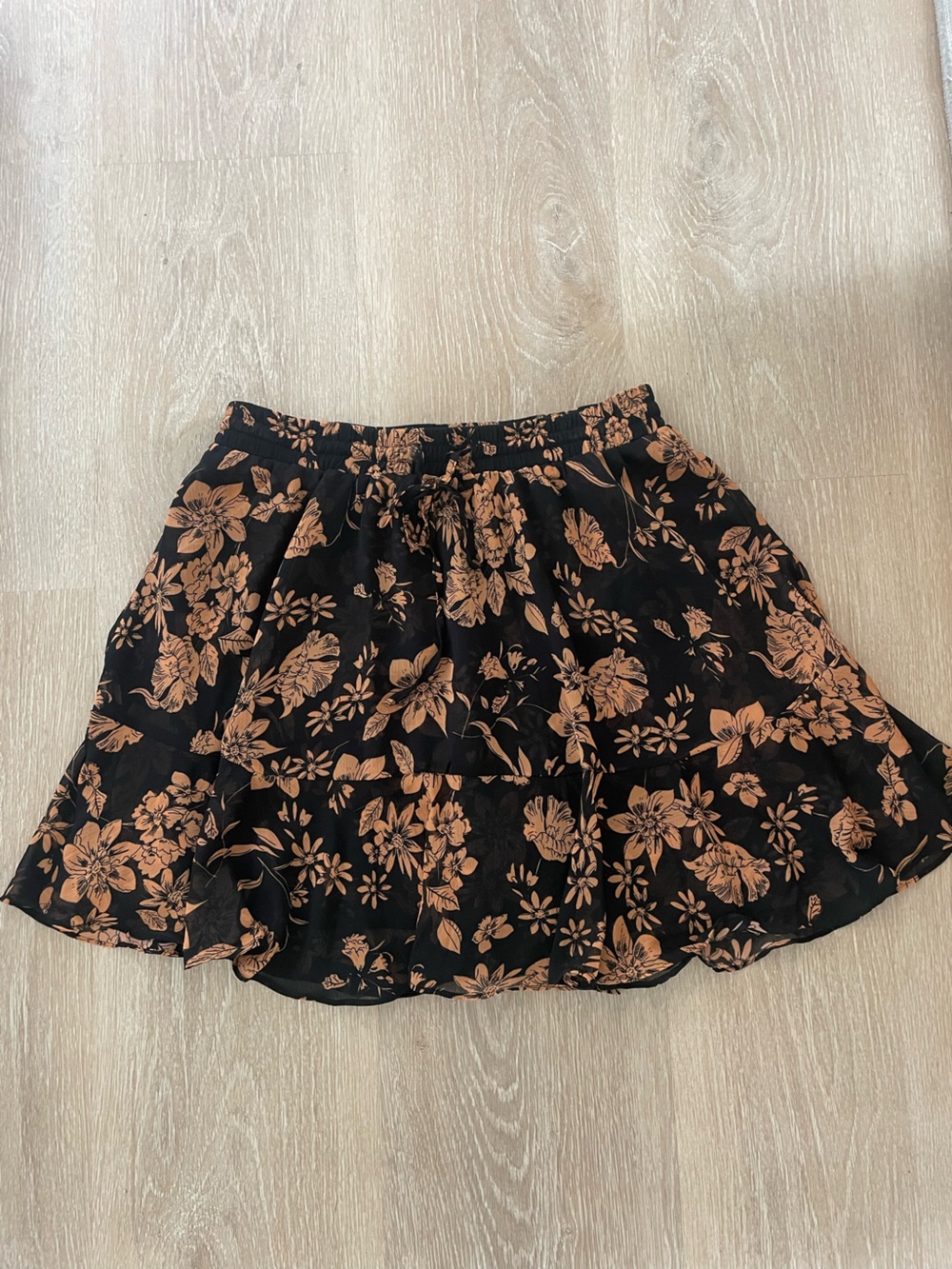 Amazon Black Skort with Tan Floral Print